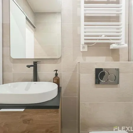 Flexliving - T2 - Garibaldi * 파리